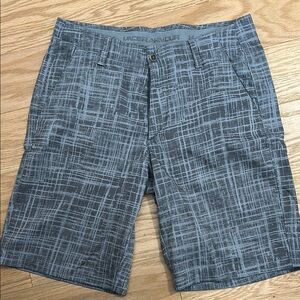 Under Armour Men's Gray Shorts